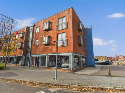 Diglis Dock Road, Worcester, Worcestershire, WR5