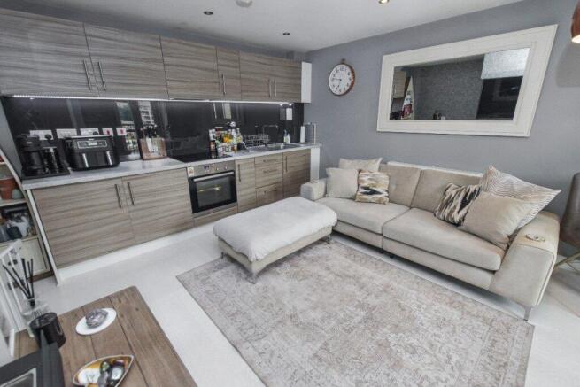 Living Room/Kitchen