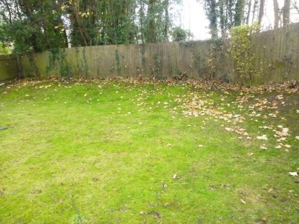 Rear communal garden
