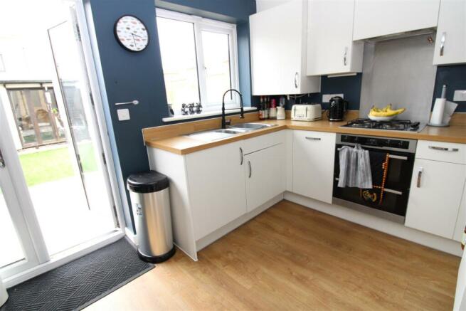 kitchen 1.JPG