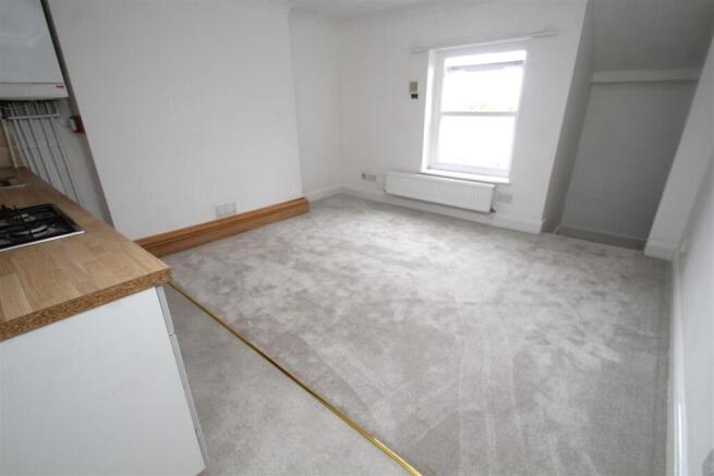lounge 2.JPG