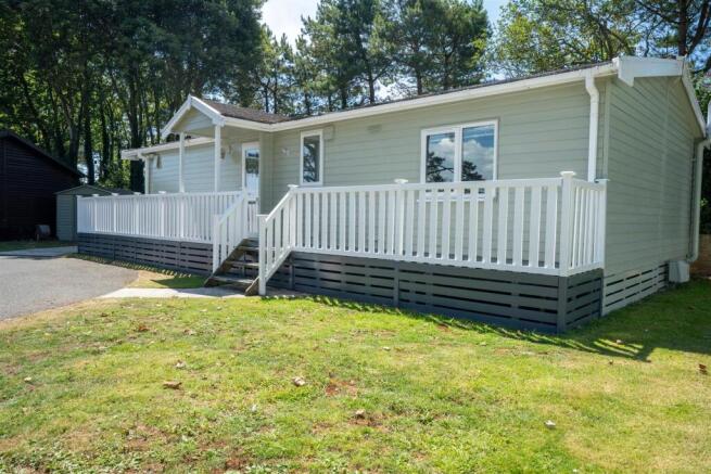 8 Marina View HQ-17.jpg