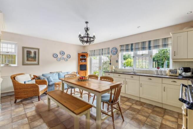 Kitchen/Dining Room