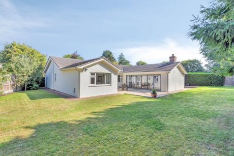 Chain Free in North Runcton