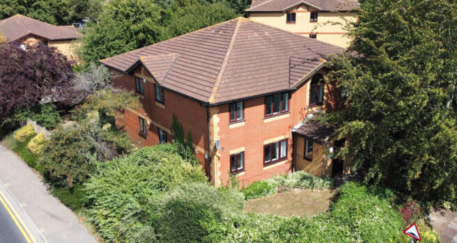 Trinity Crt, Churchill Close