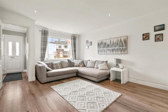 Broomhill-5.jpg