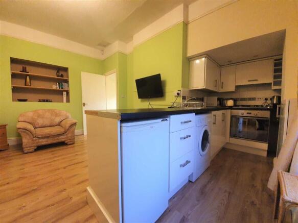 LOUNGE/KITCHEN/DINER
