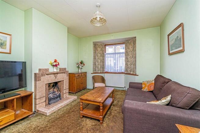 10 Newton Road Isleworth, TW7-LOW RES-5.jpg