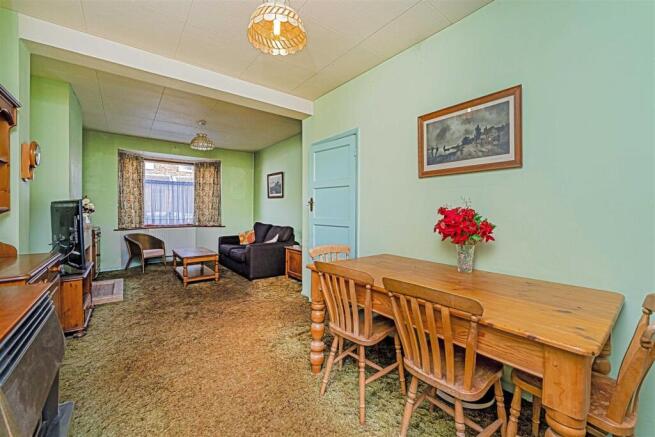10 Newton Road Isleworth, TW7-LOW RES-10.jpg
