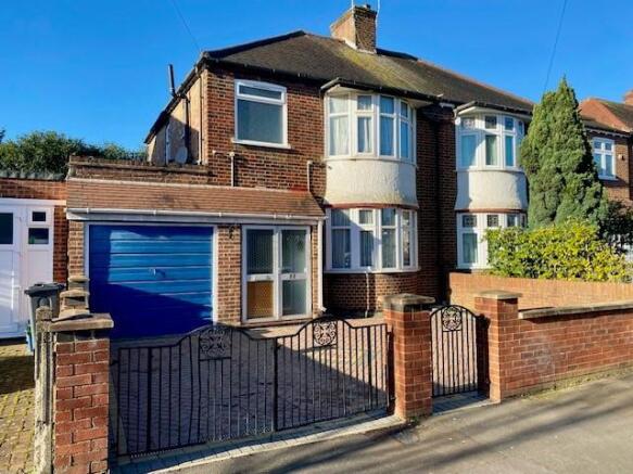 89 Harewood Road Exterior 1.jpg