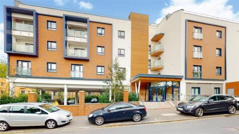 Grove House, 76 Sidmouth Avenue