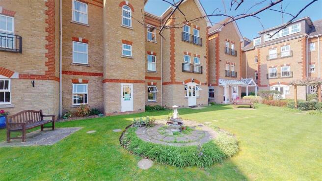 Kingfisher Court External.jpg