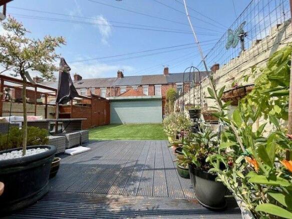 Rear Courtyard Garden