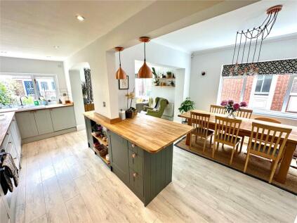 Middle Lane, Ringwood, Hampshire, BH24