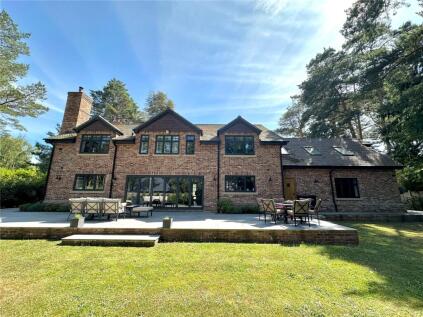 Ashley Drive North, Ashley Heath, Ringwood, BH24