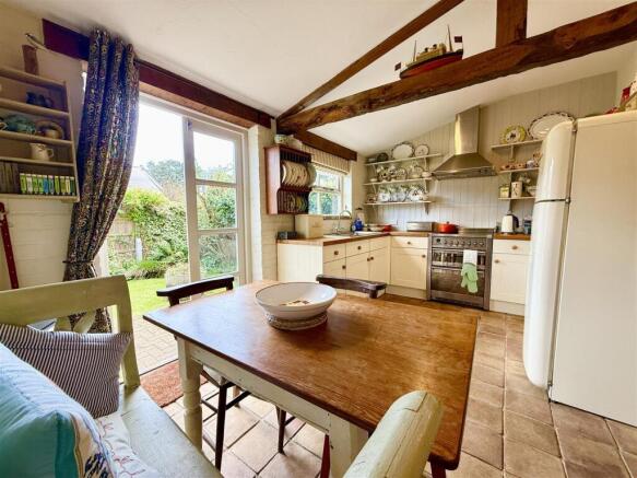 kitchen breakfast room