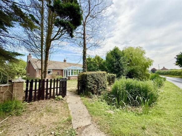 pedestrain access from Whimpwell Street