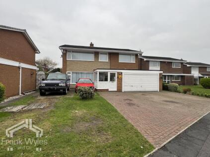 Silverdale Road, Lytham St Annes, FY8 3RE