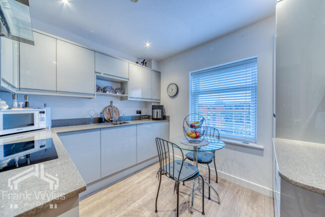 _D758059_LuminarNeo-edit