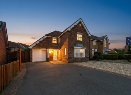 Pursey Drive, Bradley Stoke, Bristol, South Gloucestershire, BS32