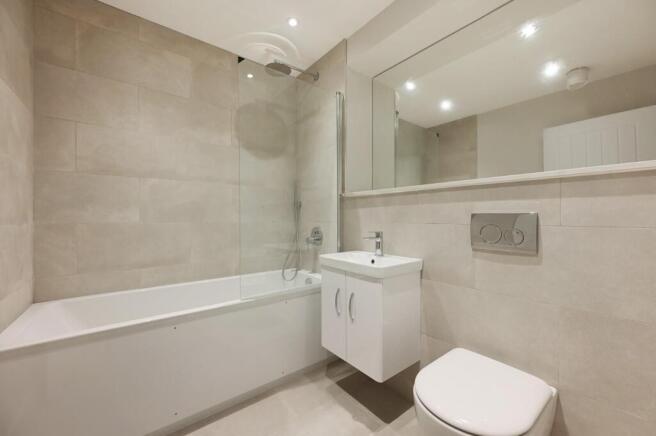 REN - Show Flat, Branson House - Bathroom1 (1).jpg