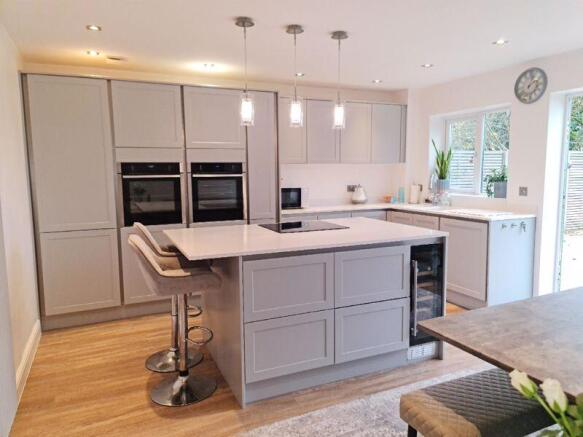 Kitchen/breakfast room  