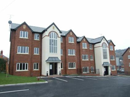 Holywell - 2 bedroom apartment