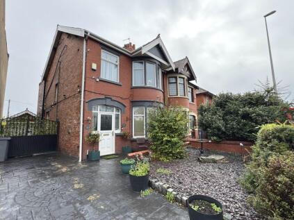 Waterloo Road, Blackpool, FY4 4BJ