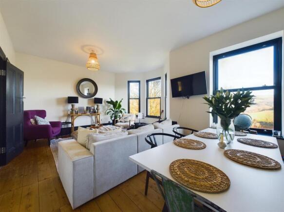 Lounge/Diner