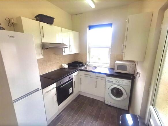 258 Western Kitchen.jpg