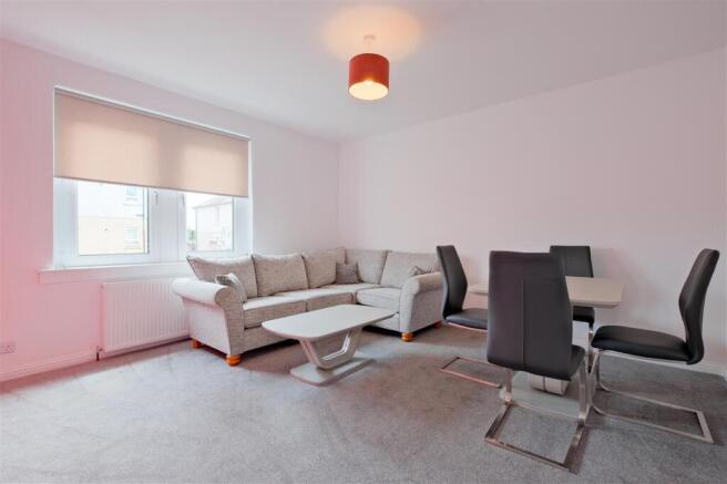Living Room / Dining