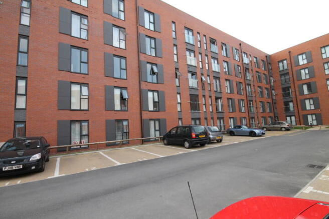 Photo 01