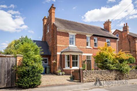 Lorne Grove, Radcliffe-On-Trent, Nottingham