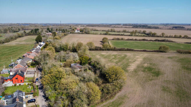 dji_fly_20250320_112200_133_1742469828979_photo_op