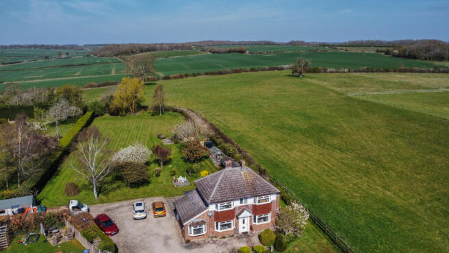 dji_fly_20250408_113942_208_1744109595314_photo_op