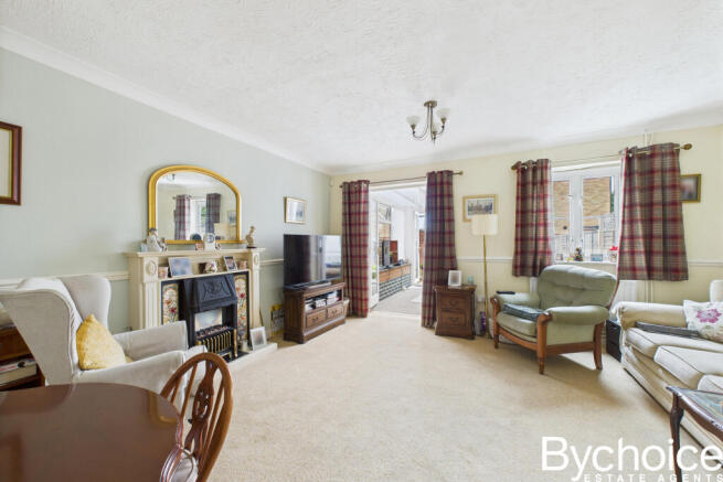 CAM05454G0-PR0017-STILL002