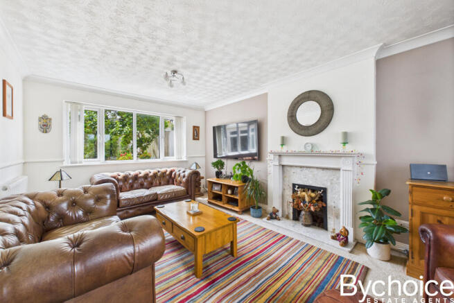 CAM05454G0-PR0018-STILL001