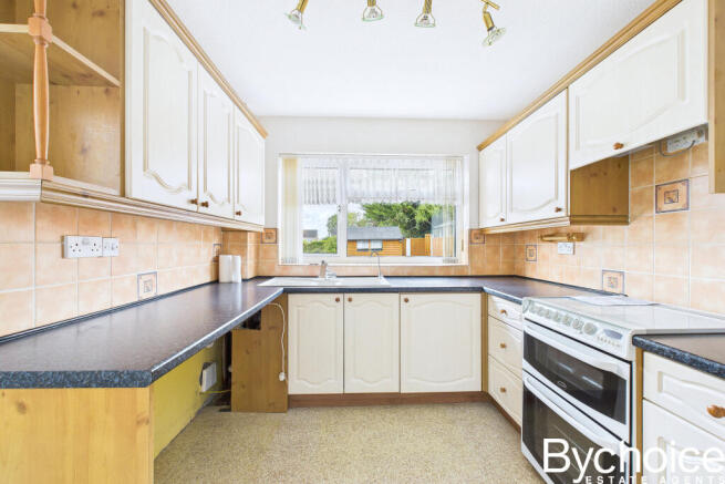 CAM05454G0-PR0049-STILL002