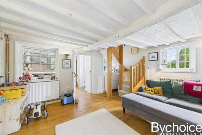 CAM05454G0-PR0026-STILL008