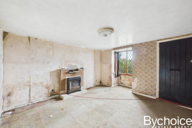 CAM05454G0-PR0034-STILL004