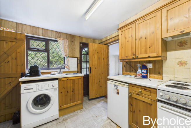 CAM05454G0-PR0034-STILL002