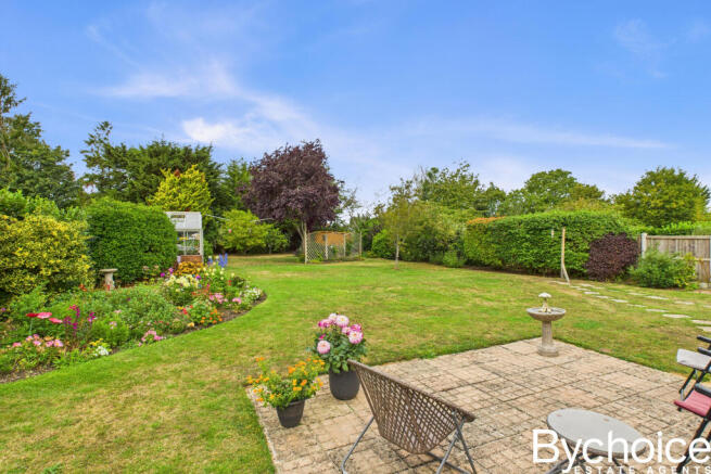 CAM05454G0-PR0045-STILL032