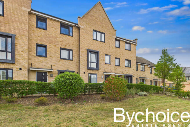 CAM05454G0-PR0046-STILL031