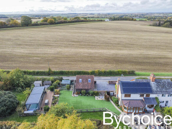 dji_fly_20251021_150734_381_1761055778667_photo_op