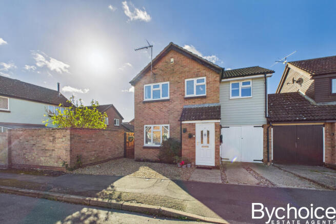 CAM05454G0-PR0067-STILL039