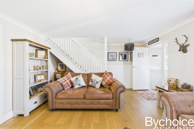 CAM05454G0-PR0067-STILL010