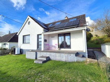 Hillcrest, Helston
