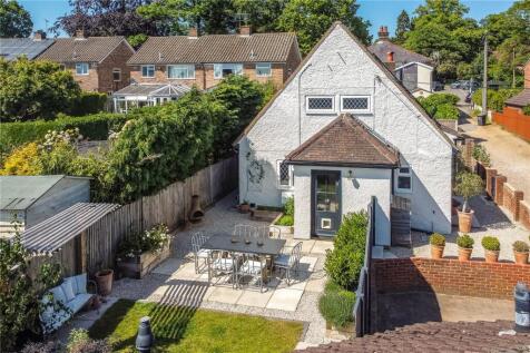 Hereford Lane, Farnham, GU9
