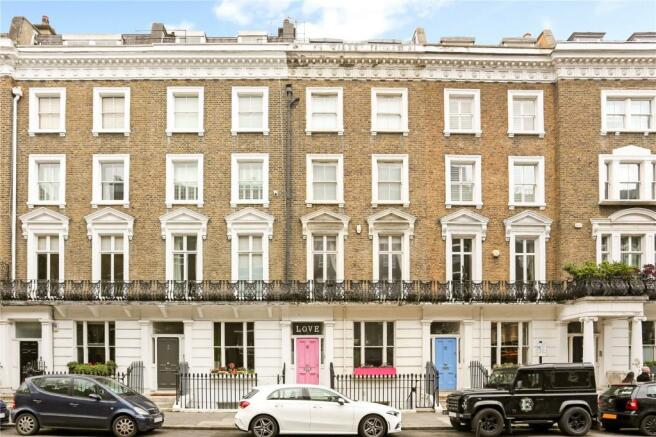 7 bedroom terraced house for sale in Oakley Street, London, SW3