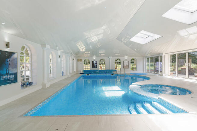Heated Indoor Swimming Pool